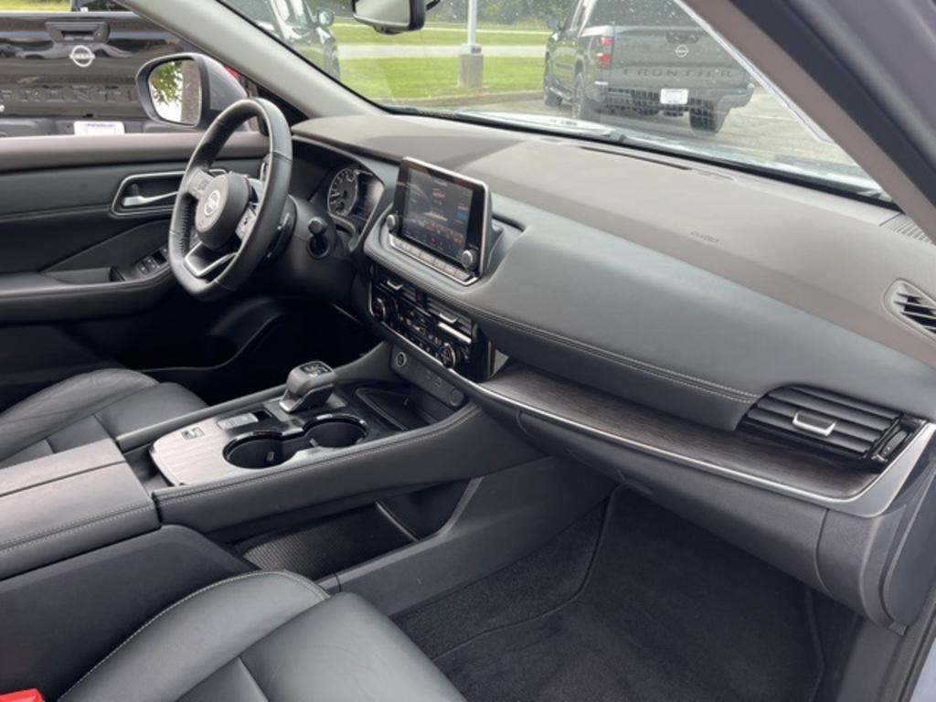 2021 Nissan Rogue - $28,000