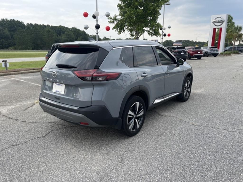 2021 Nissan Rogue - $28,000