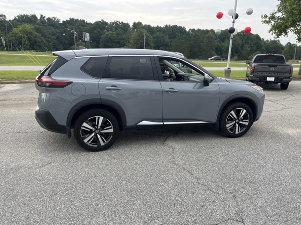 2021 Nissan Rogue - $28,000