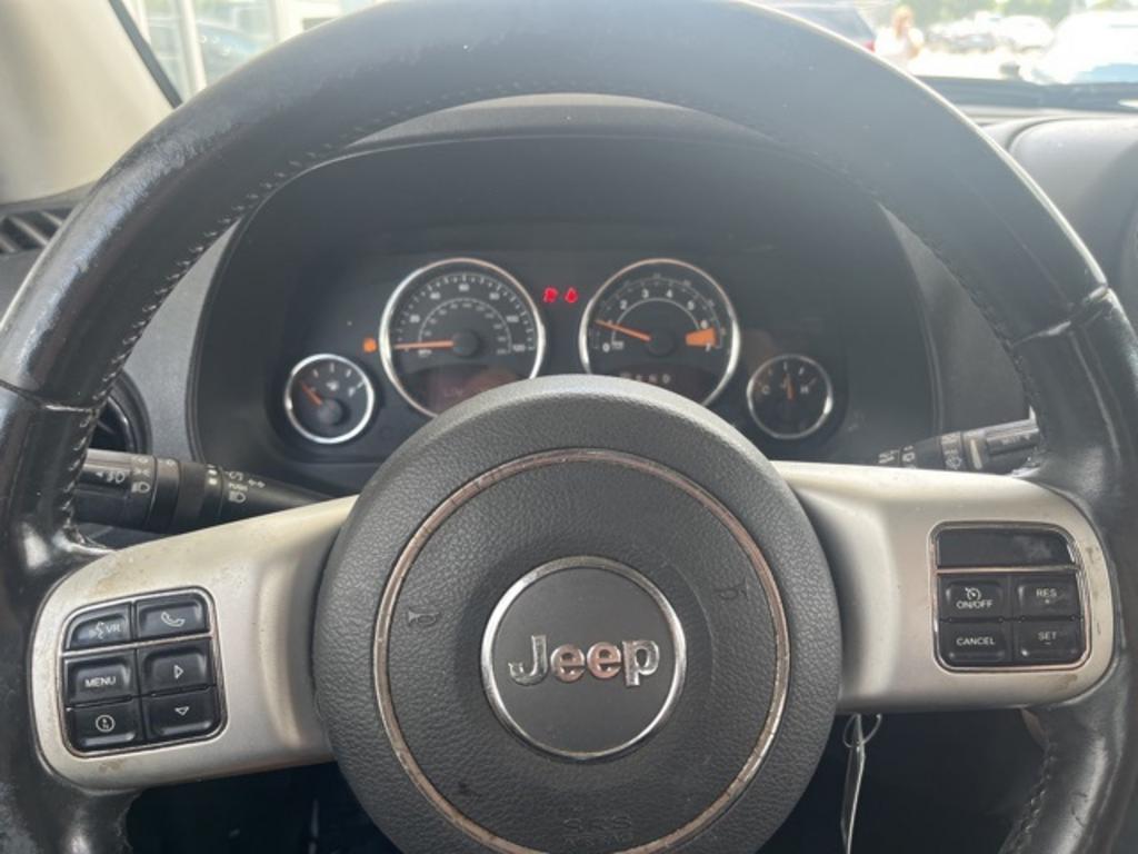 2014 Jeep Compass - $10,000