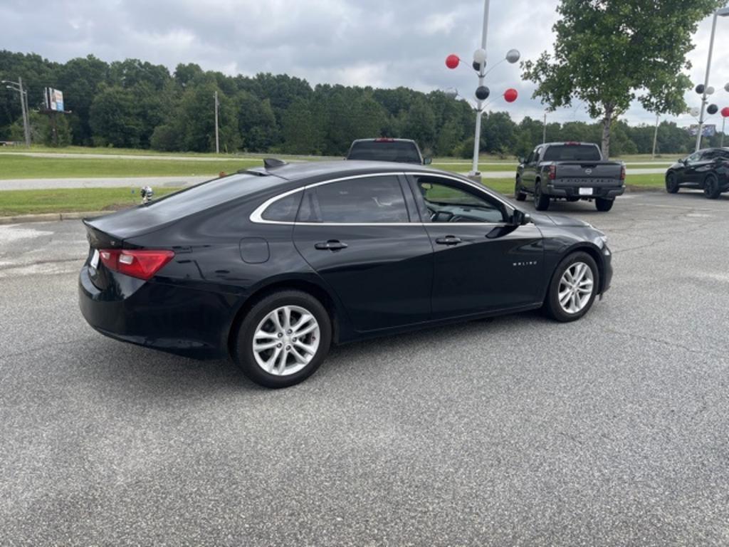 2018 Chevrolet Malibu - $9,000