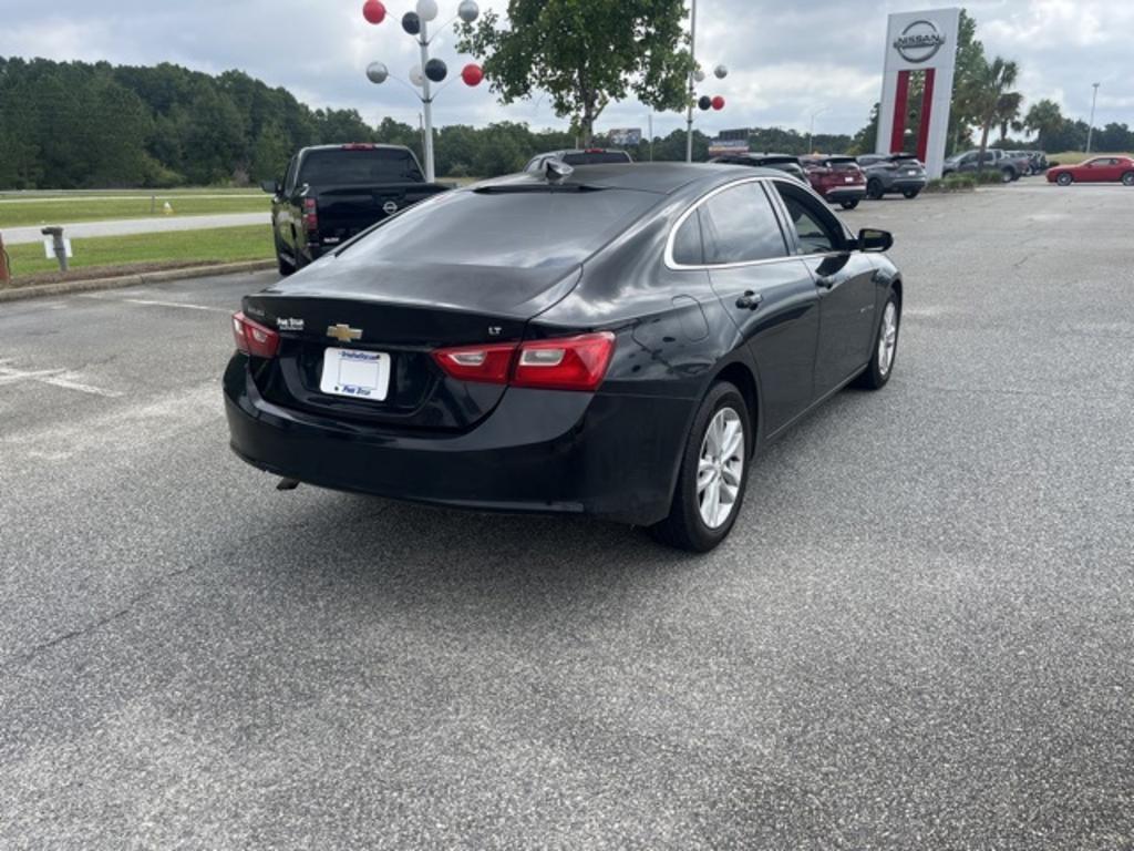 2018 Chevrolet Malibu - $9,000