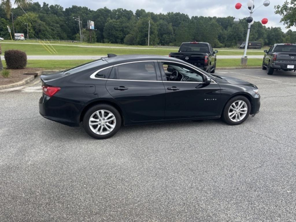 2018 Chevrolet Malibu - $9,000