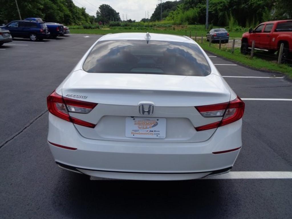2018 Honda Accord - $17,000