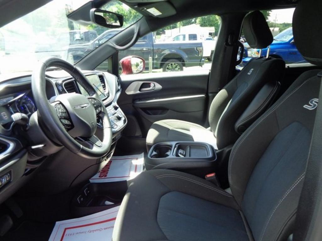 2021 Chrysler Pacifica - $36,000