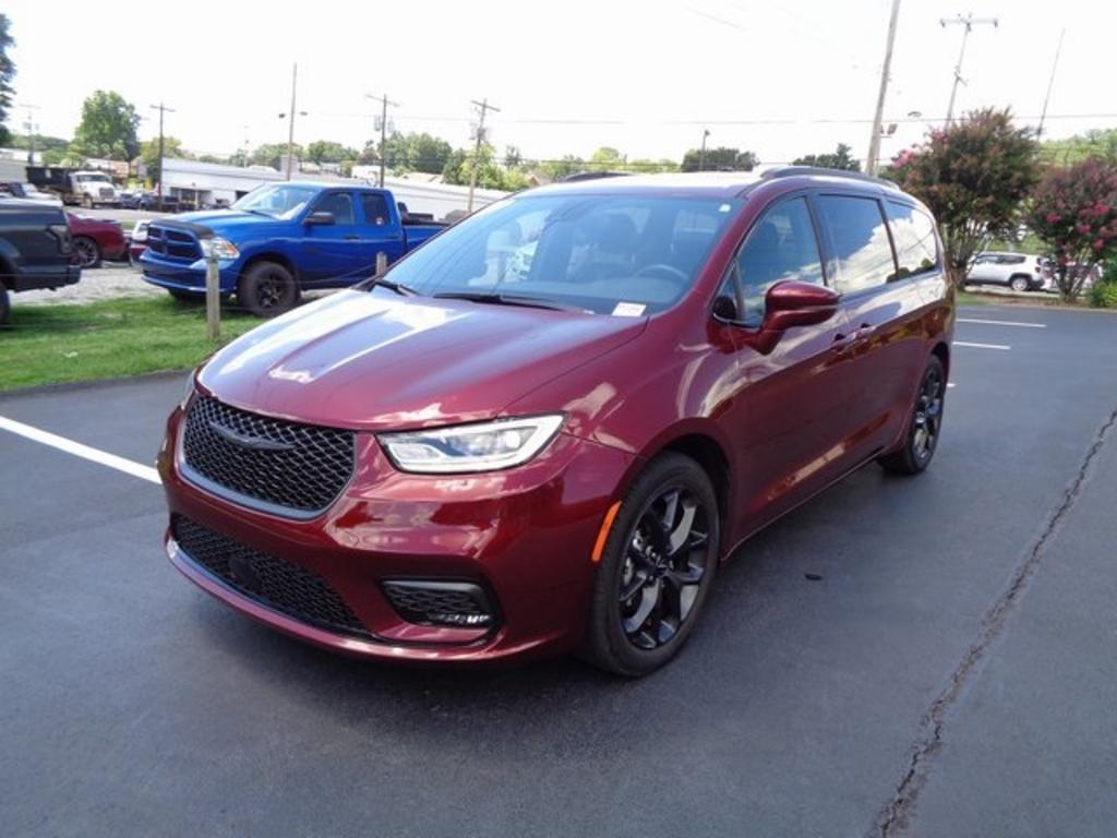 2021 Chrysler Pacifica - $36,000