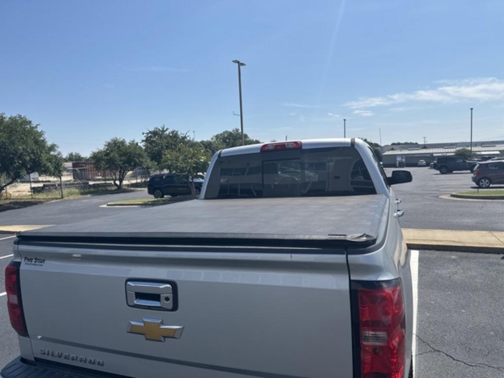 2016 Chevrolet Silverado - $26,500