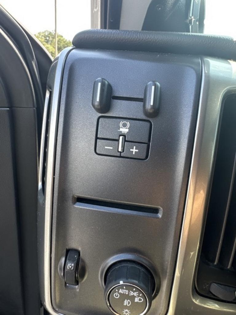 2016 Chevrolet Silverado - $26,500