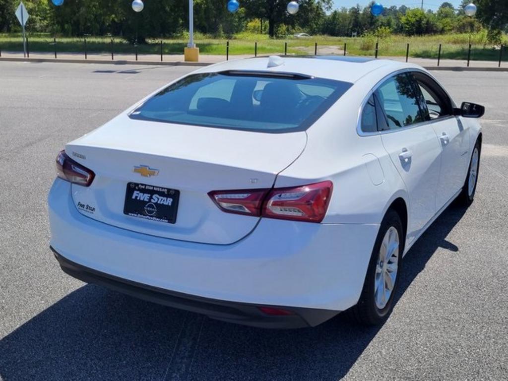 2021 Chevrolet Malibu - $21,000