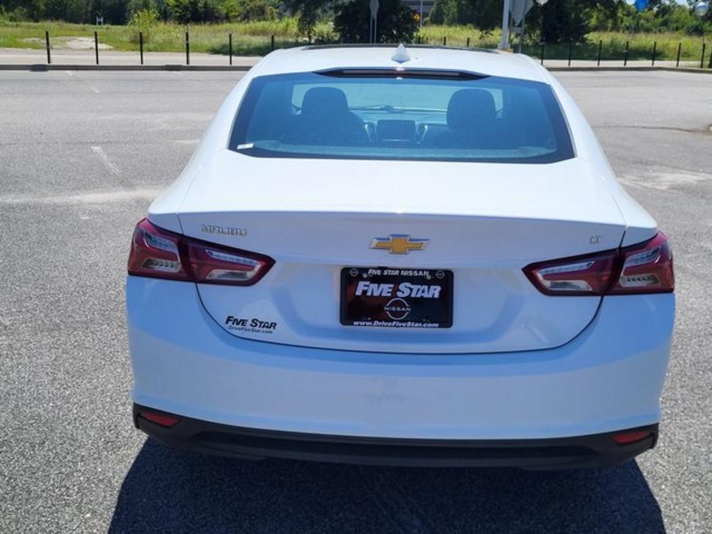 2021 Chevrolet Malibu - $21,000