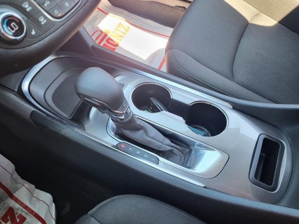 2021 Chevrolet Malibu - $21,000