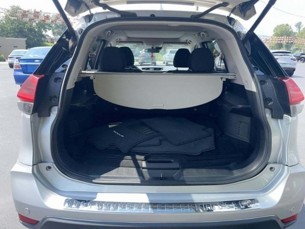 2019 Nissan Rogue - $22,500