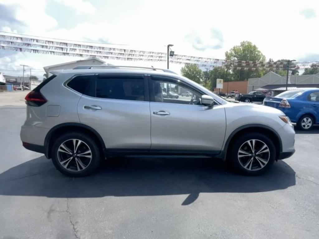 2019 Nissan Rogue - $22,500