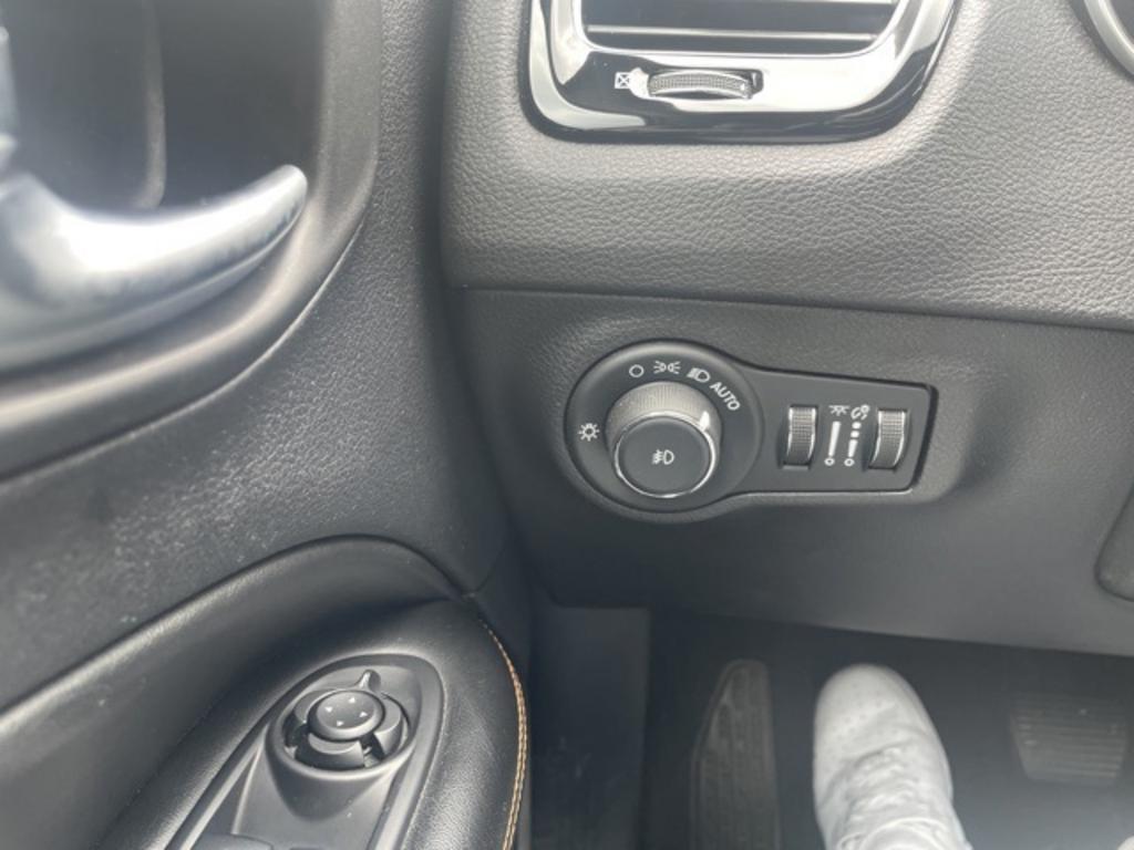 2020 Jeep Compass - $21,000