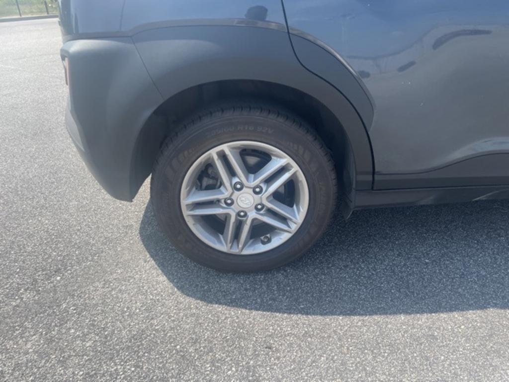 2021 Hyundai Kona - $19,500