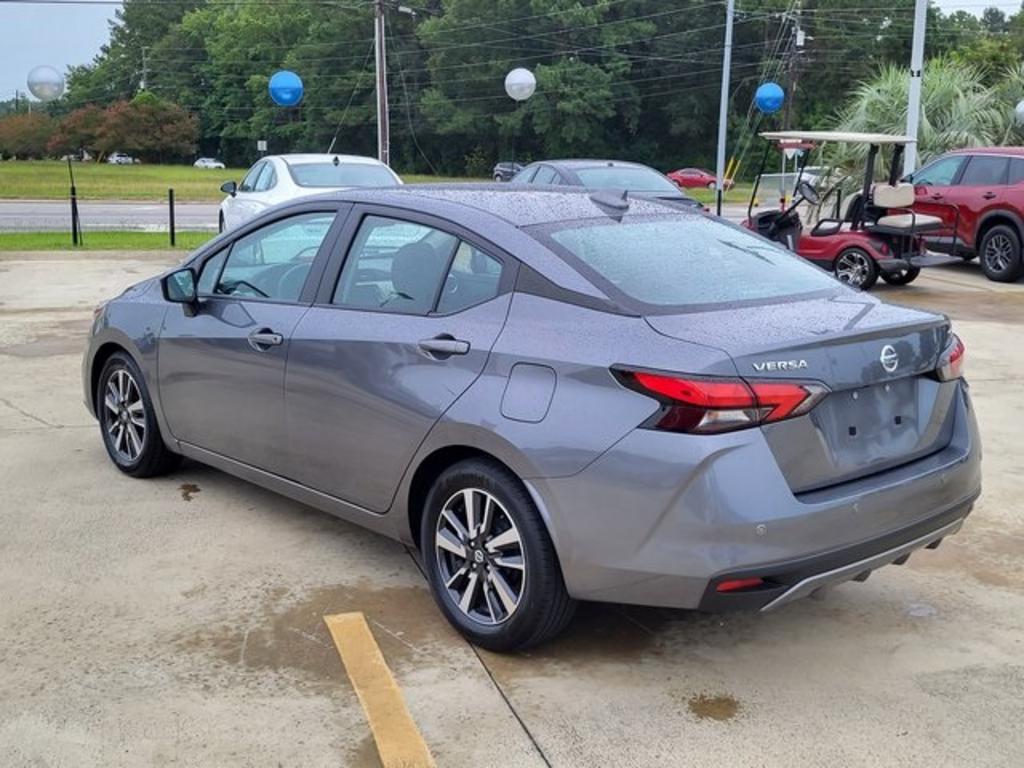 2022 Nissan Versa - $21,000