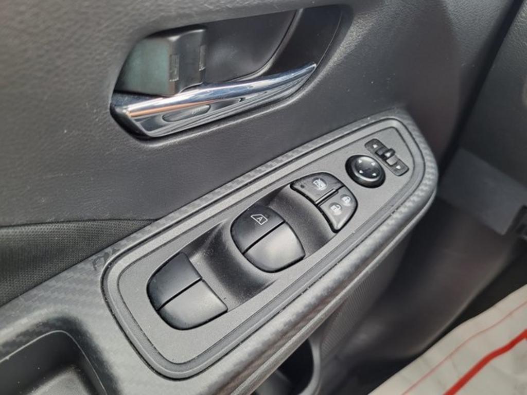 2022 Nissan Versa - $21,000