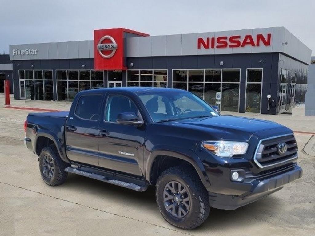 2021 Toyota Tacoma - $33,000