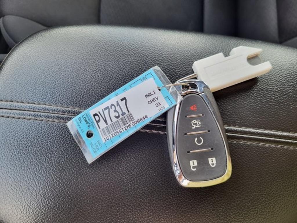 2021 Chevrolet Malibu - $21,000