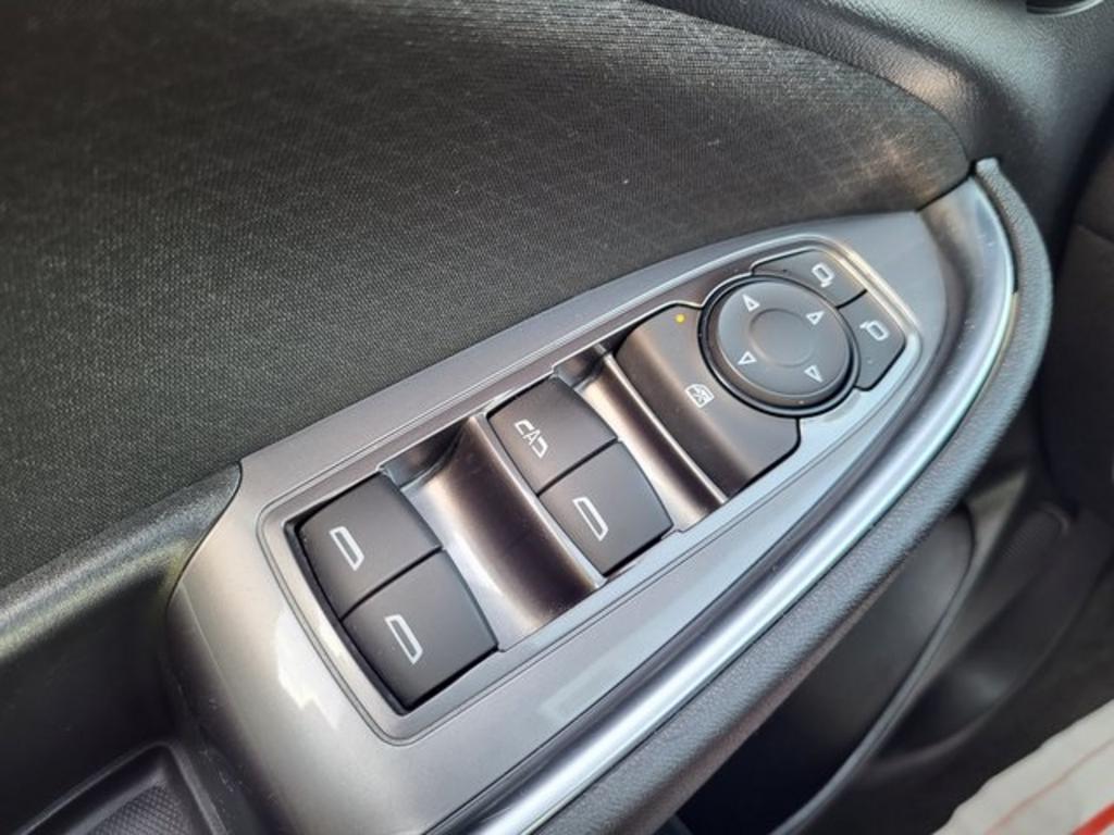 2021 Chevrolet Malibu - $21,000