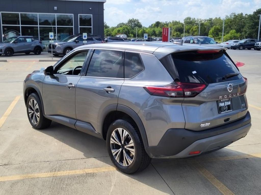2021 Nissan Rogue - $24,500