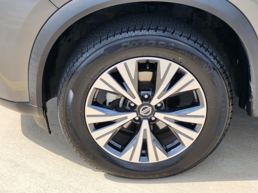 2021 Nissan Rogue - $24,500
