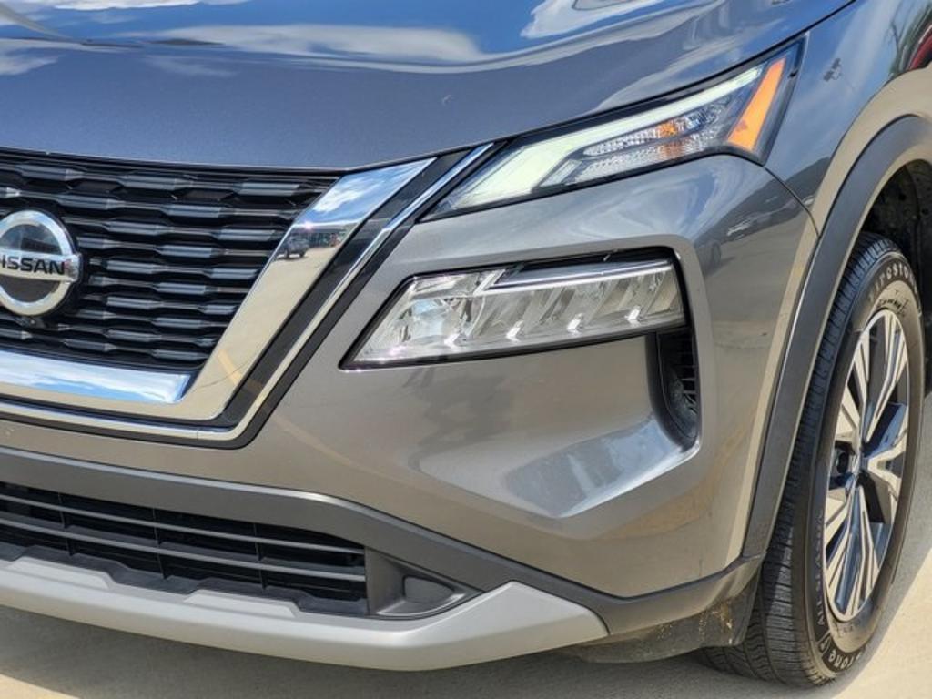 2021 Nissan Rogue - $24,500