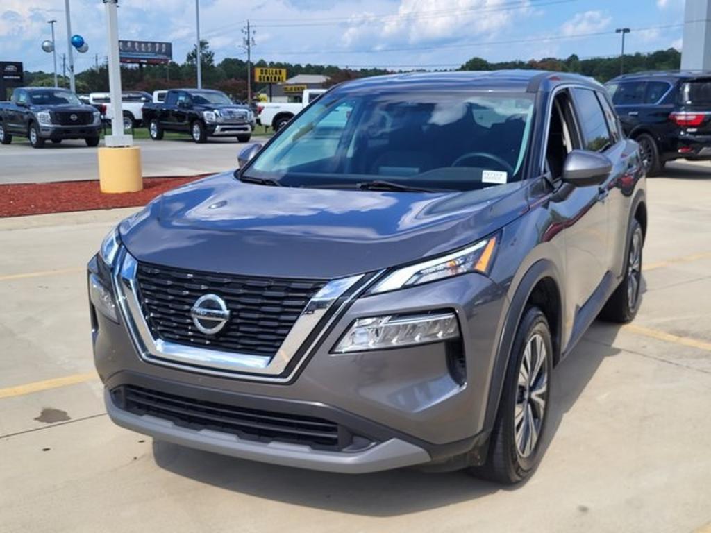2021 Nissan Rogue - $24,500