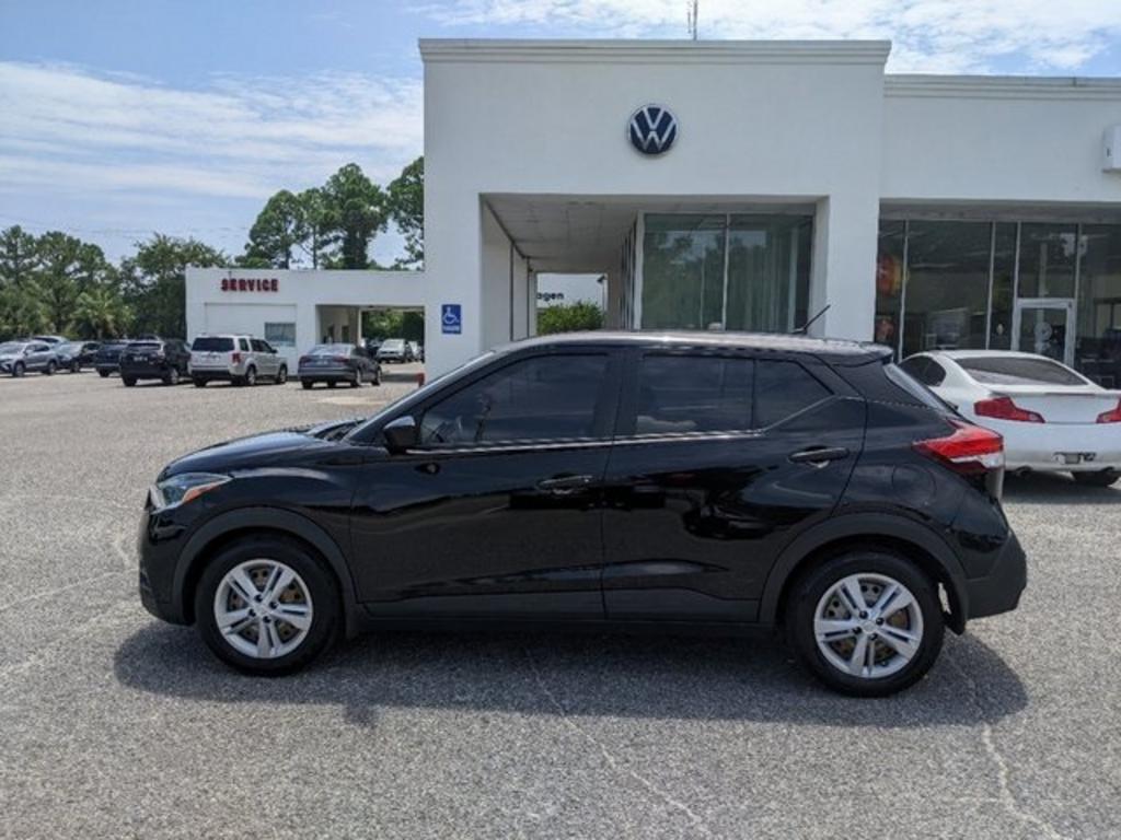 2020 Nissan Kicks - $19,000