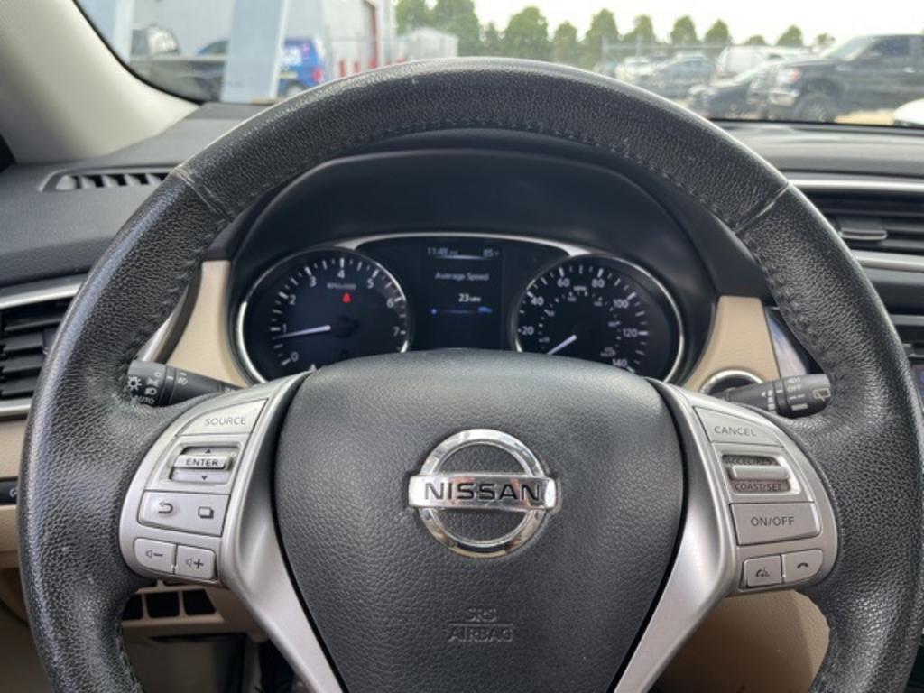 2016 Nissan Rogue - $14,000