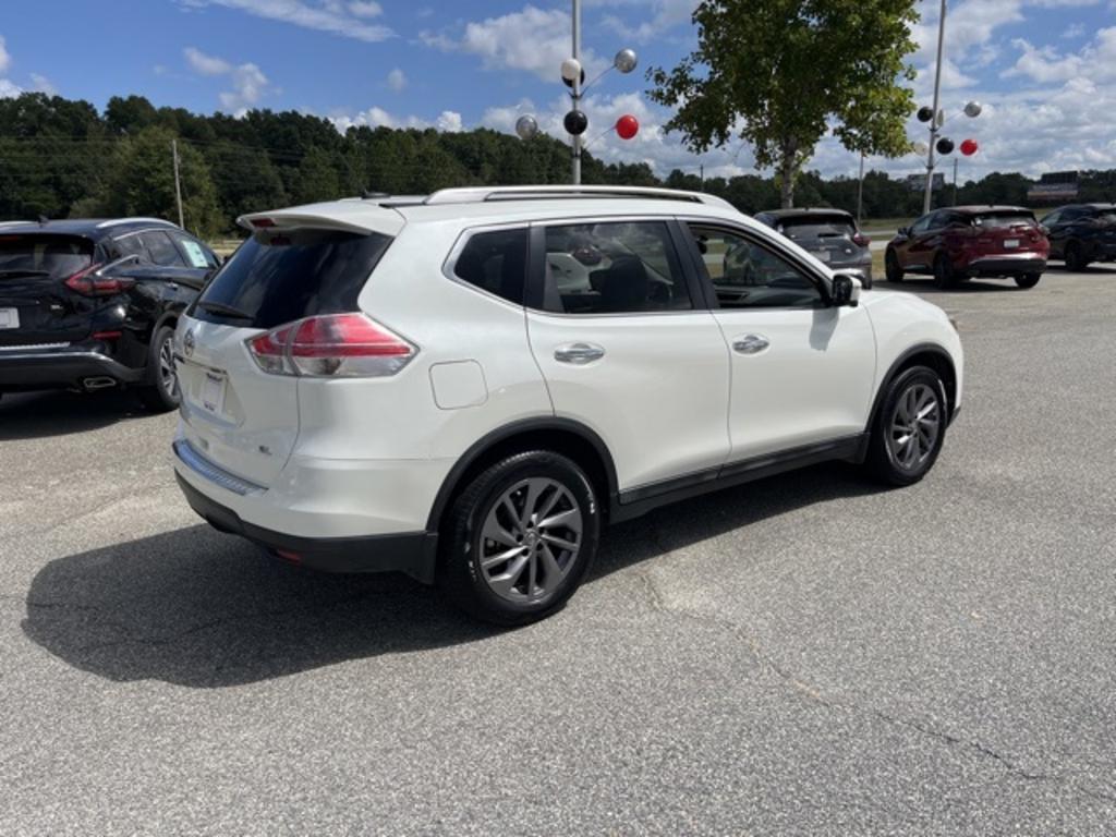 2016 Nissan Rogue - $14,000