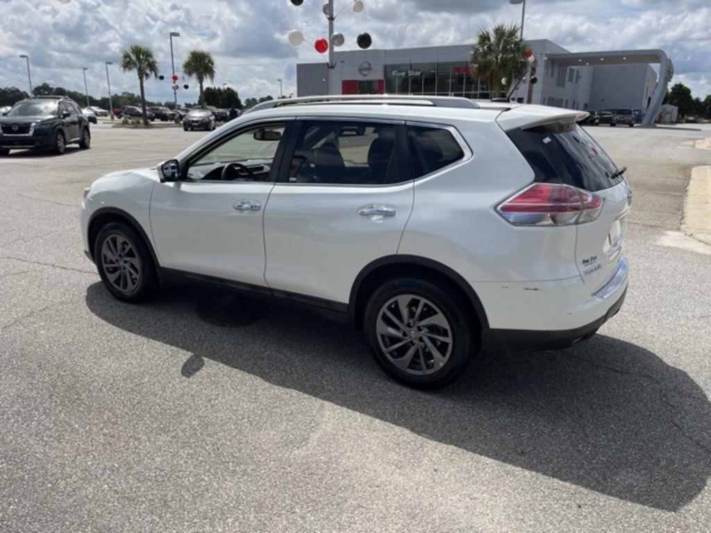 2016 Nissan Rogue - $14,000