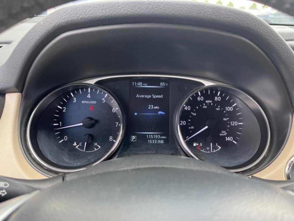 2016 Nissan Rogue - $14,000