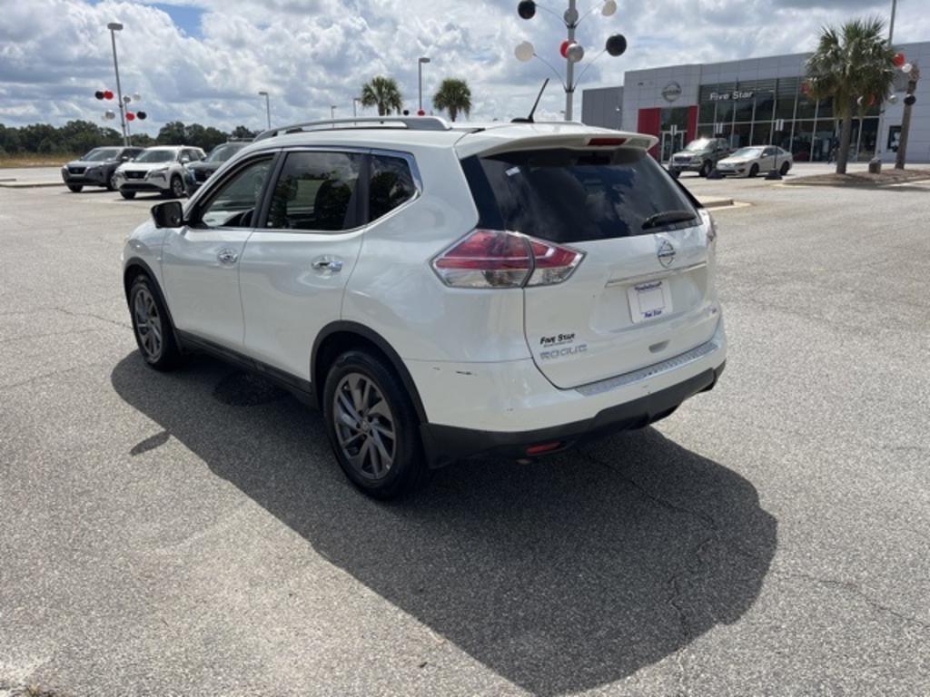 2016 Nissan Rogue - $14,000