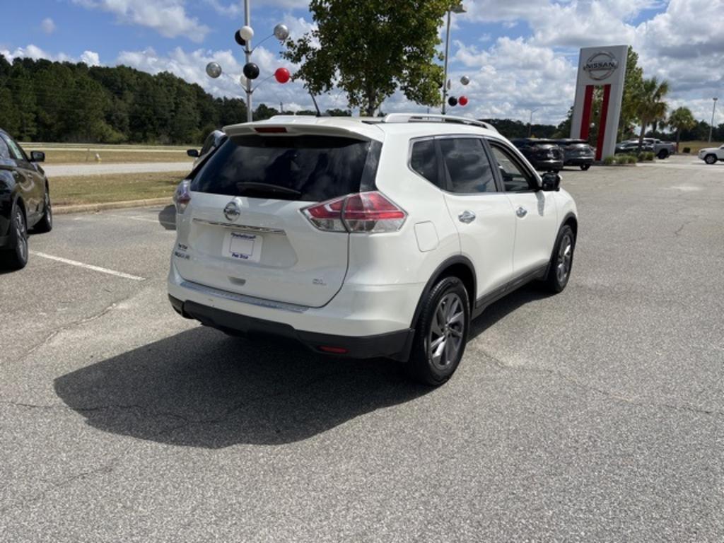 2016 Nissan Rogue - $14,000