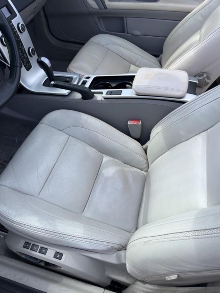 2011 Volvo C70 - $9,500