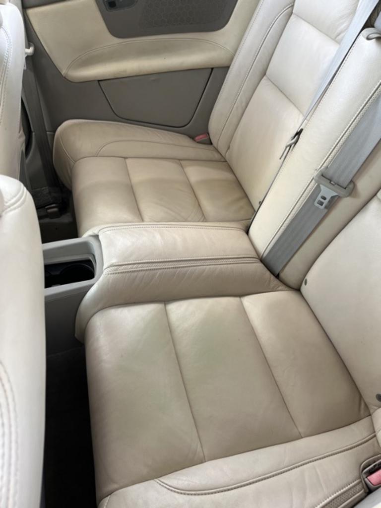 2011 Volvo C70 - $9,500