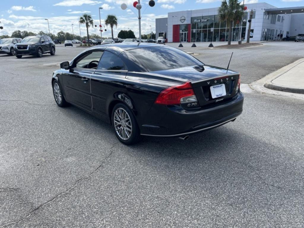 2011 Volvo C70 - $9,500