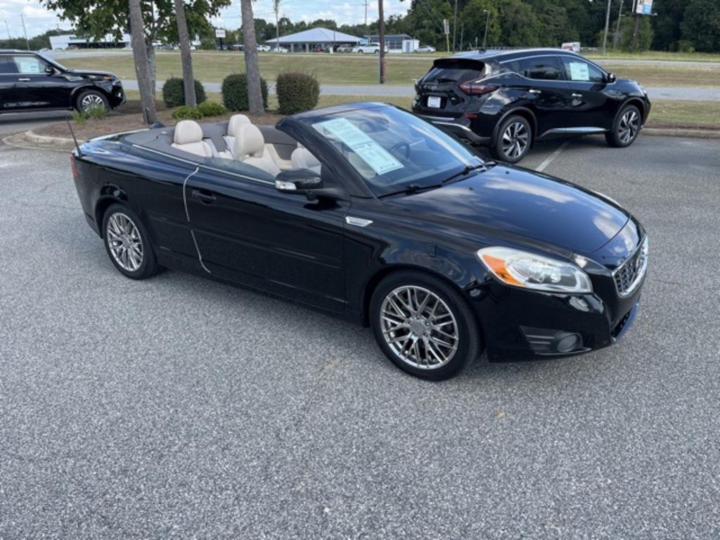 2011 Volvo C70 - $9,500