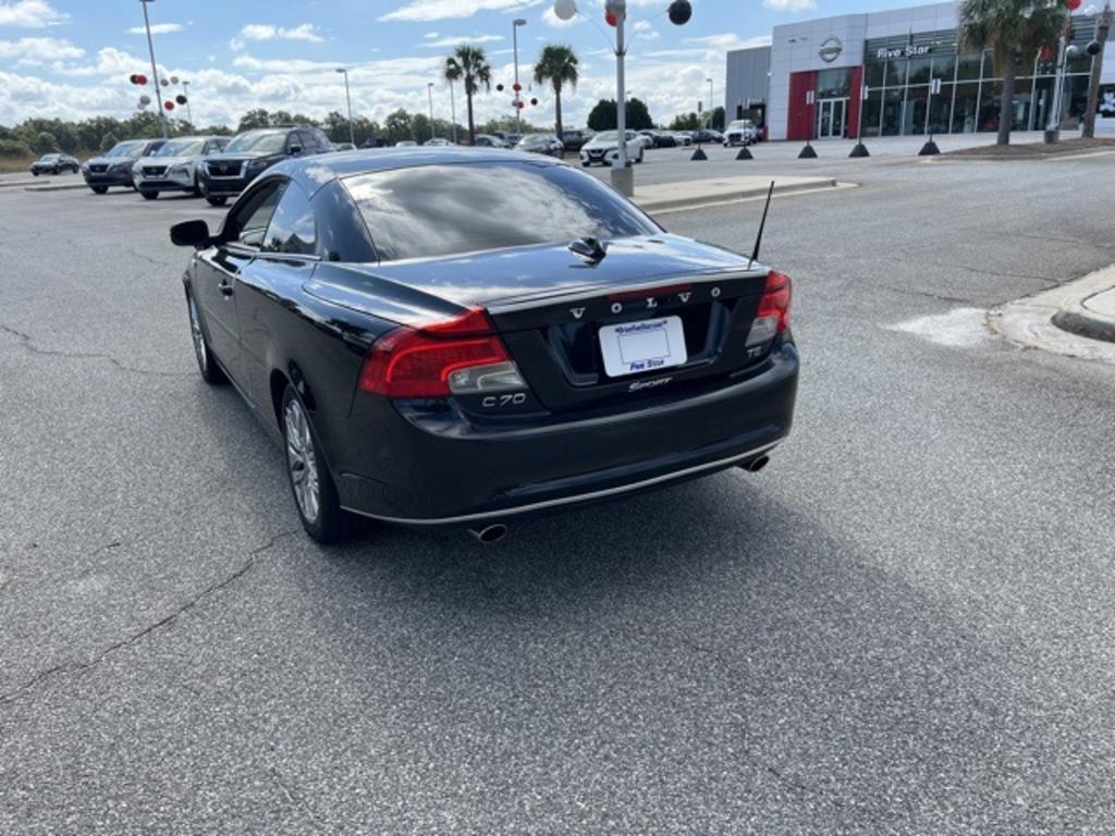2011 Volvo C70 - $9,500