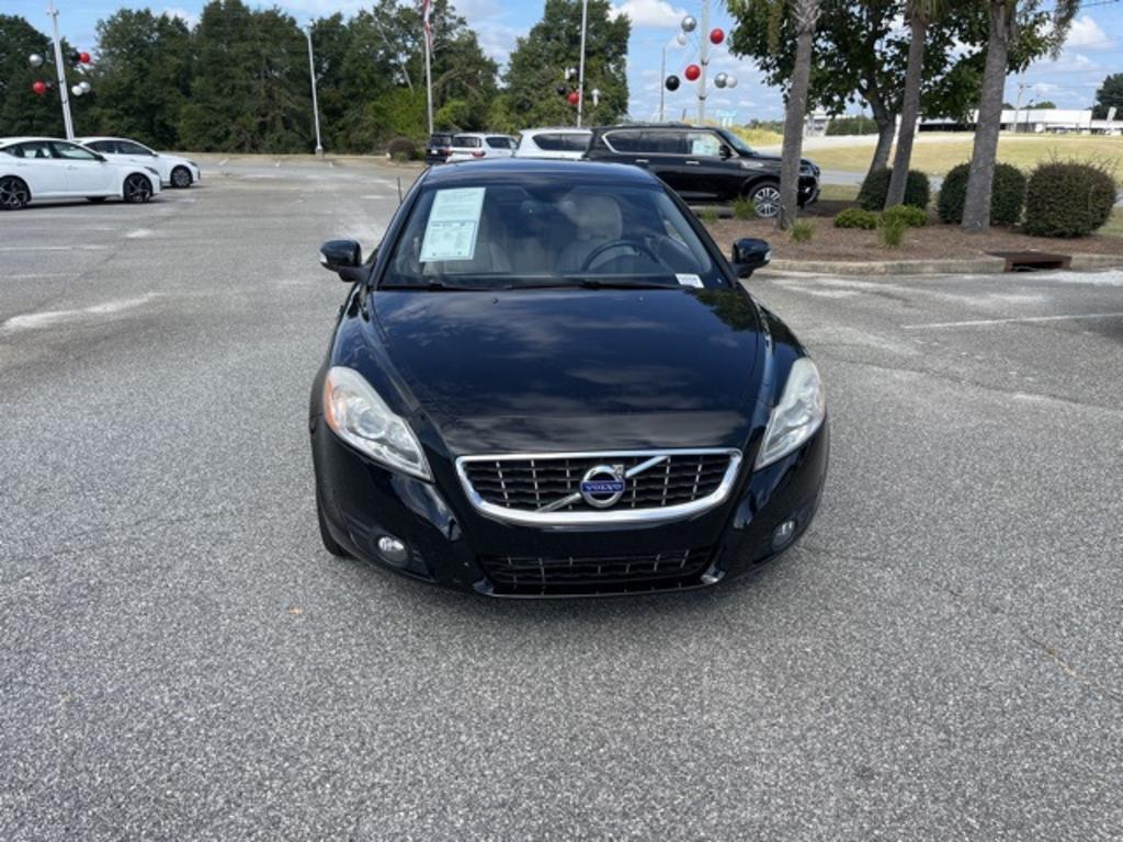 2011 Volvo C70 - $9,500