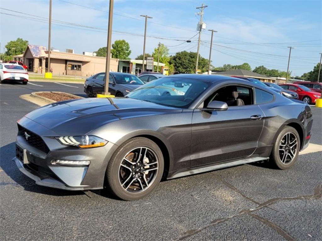 2018 Ford Mustang - $21,500