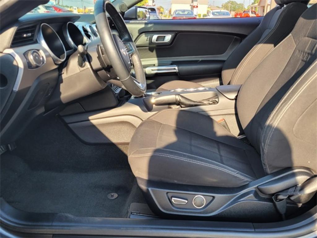 2018 Ford Mustang - $21,500