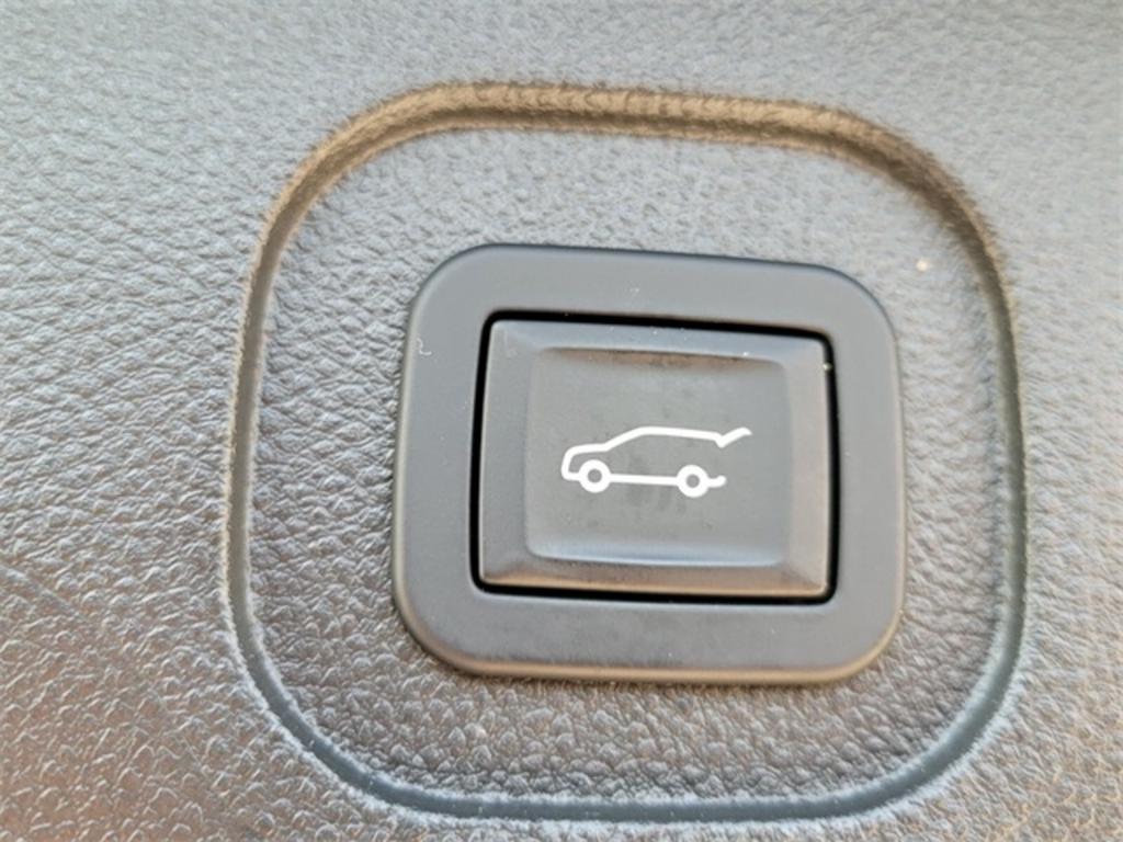2013 Chevrolet Equinox LTZ photo