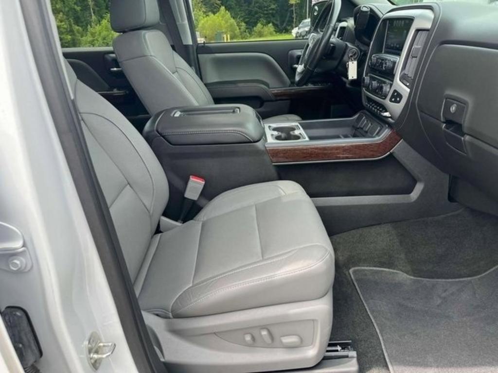 2018 GMC Sierra 1500 - $39,000