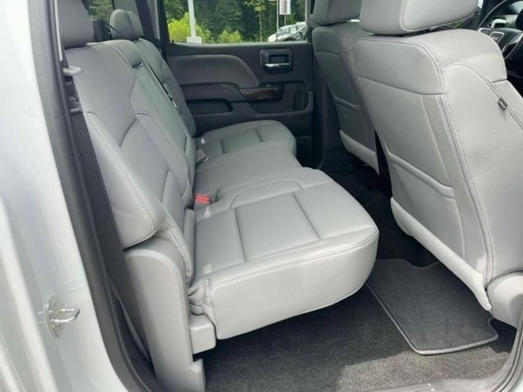 2018 GMC Sierra 1500 - $39,000