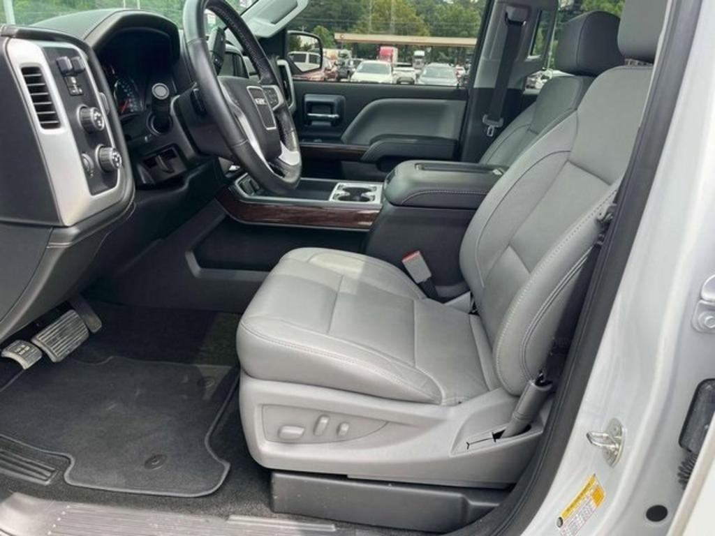 2018 GMC Sierra 1500 - $39,000