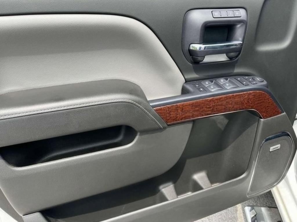 2018 GMC Sierra 1500 SLT photo