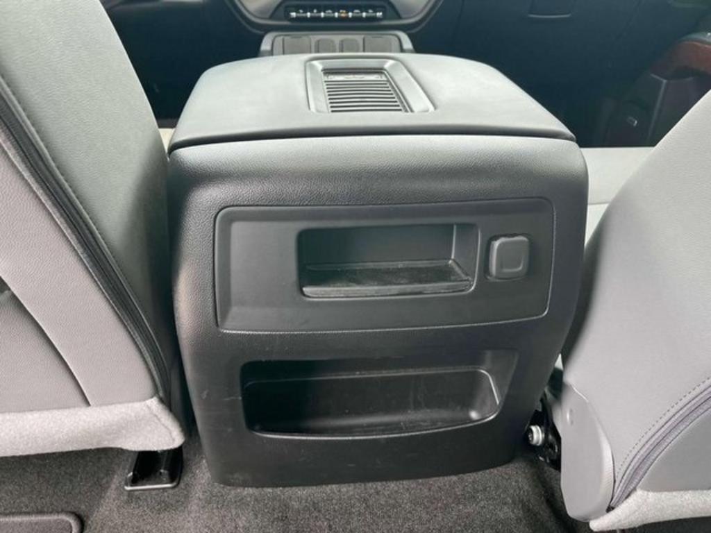 2018 GMC Sierra 1500 - $39,000
