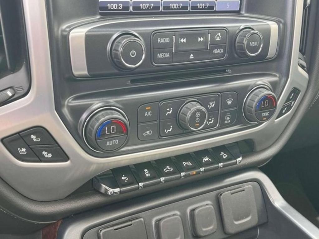 2018 GMC Sierra 1500 - $39,000